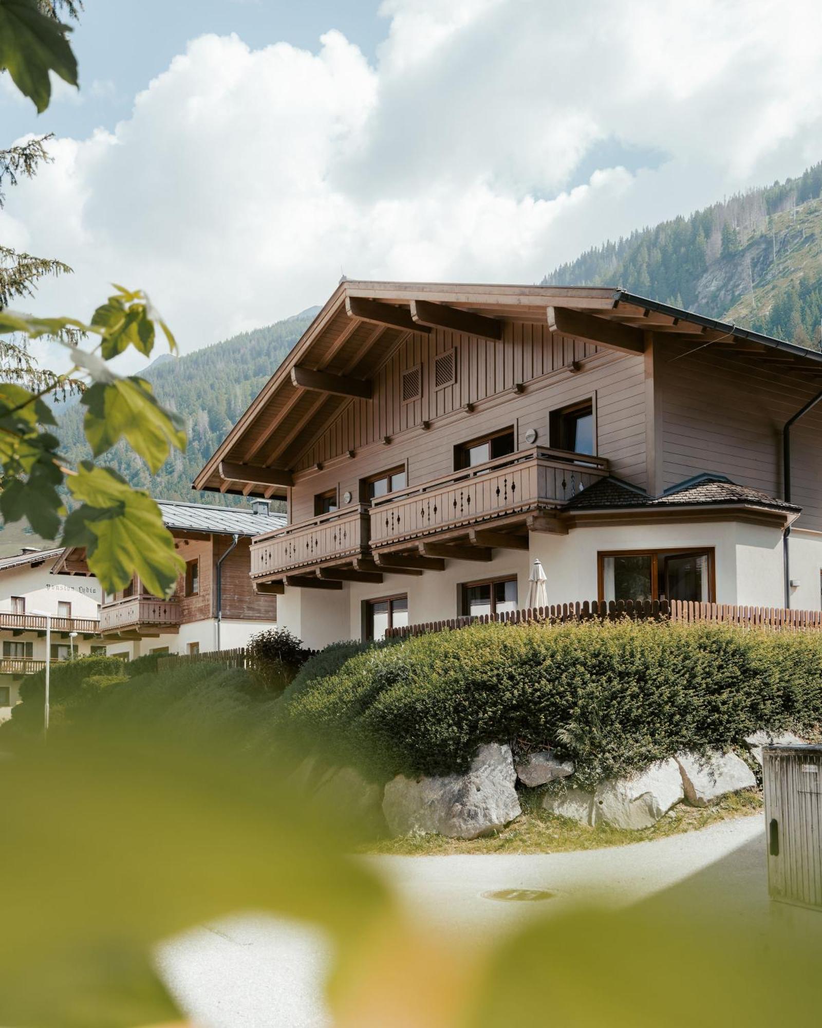 Ferienhaus Florianiweg Bad Gastein Exterior photo